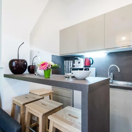Opera Apartment